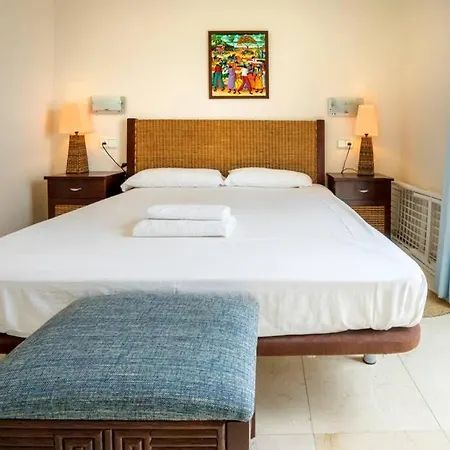 Casa A 100m Playa, Wifi.vistas Mar Y Piscina *